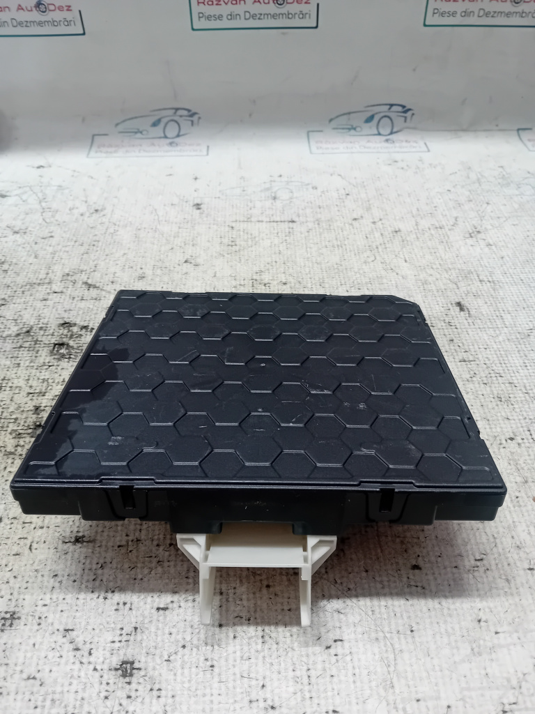 Calculator confort Volkswagen Passat B8 2.0 Motorina 2015, 5Q0937086BB