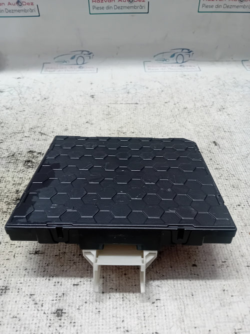 Calculator confort Volkswagen Passat B8 2.0 Motorina 2015, 5Q0937086BB