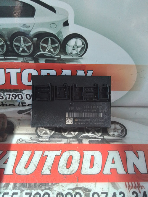 Calculator confort Volkswagen Passat CC (2008-2012) 2.0 Motorina 2012, 3AA959433