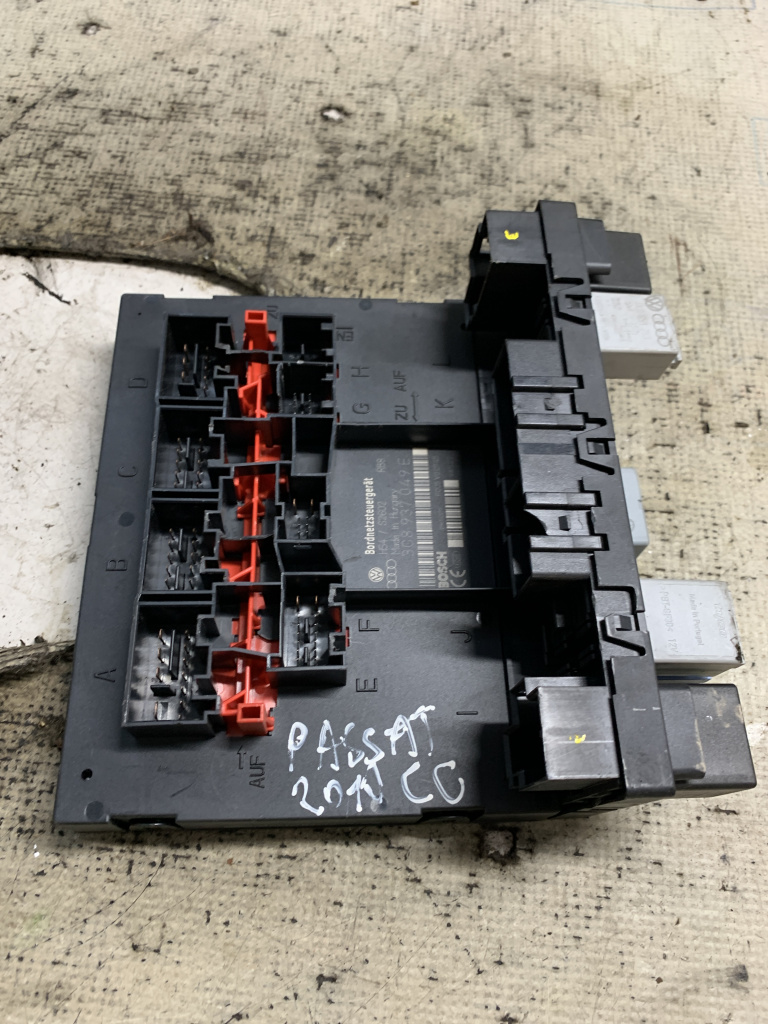 Calculator confort Volkswagen Passat CC - Motorina 2010, 3C8937049E