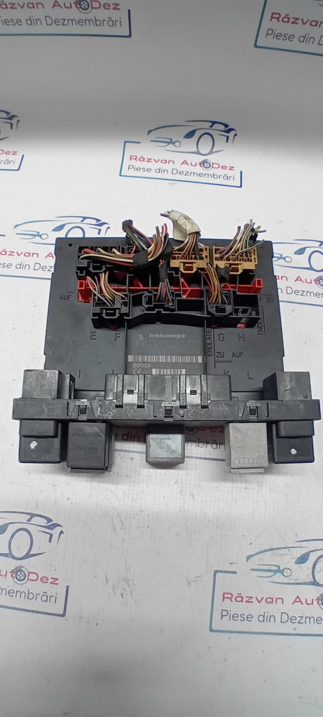 Calculator confort Volkswagen Tiguan 2008, 3C8937049E