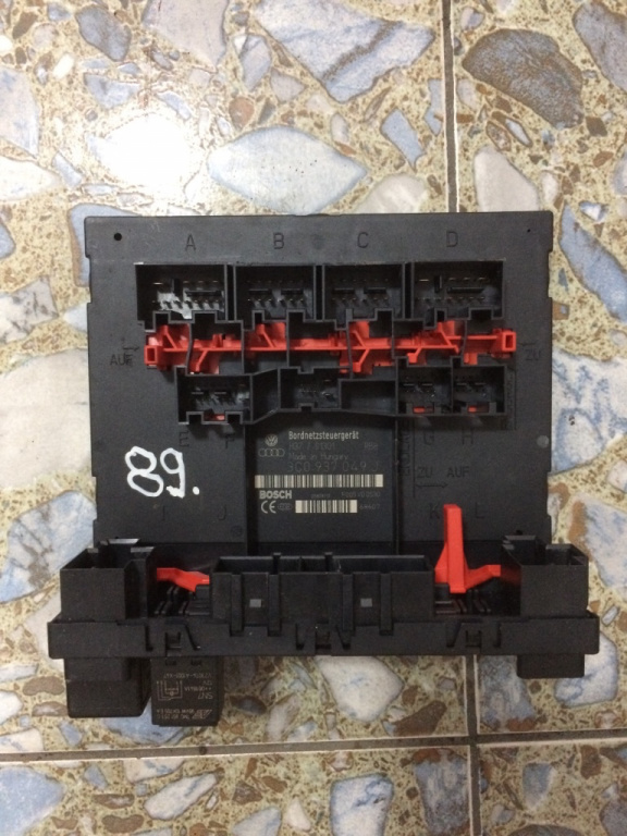 Calculator confort Volkswagen VW Passat B6 [2005 - 2010] Sedan 4-usi 2.0 TDI DSG (170 hp) (3C2)