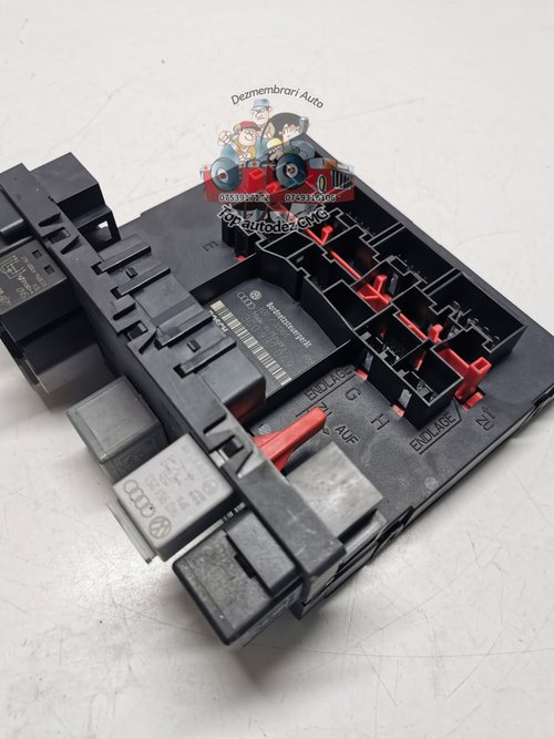 Calculator Confort VW Passat B6 3C0937049J modul comfort relee