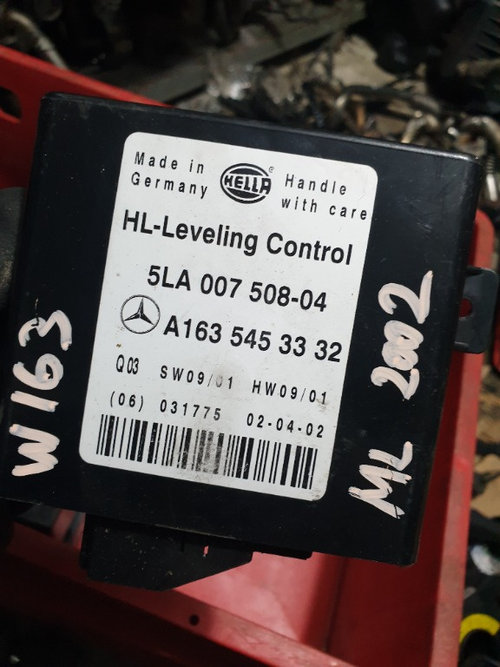 Calculator Control Faruri Xenon Mercedes ML W163 cod A1635453332