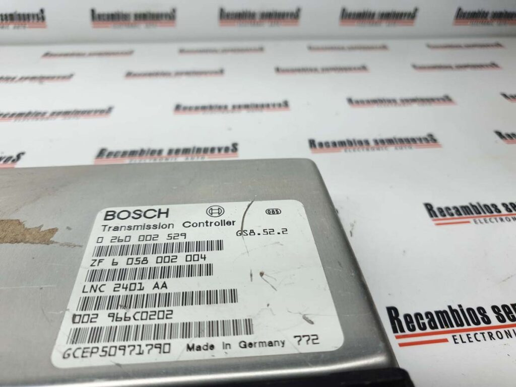 Calculator cutie viteze BOSCH JAGUAR XJ 0 260 002 529 / 0260002529 / LNC 2401 AA / LNC2401AA / GS8 52 2 / GS85220 260 002 529 / 0260002529 / LNC 2401 AA / LNC2401AA / GS8 52 2 / GS8522