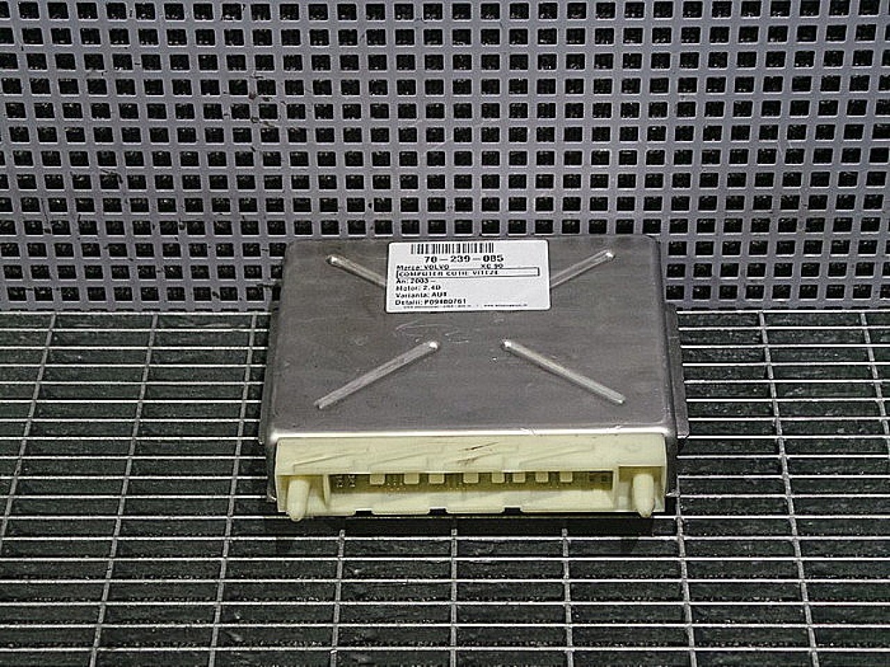 CALCULATOR CUTIE VITEZE VOLVO XC 90 XC 90 2.4 D - (2002 2007)