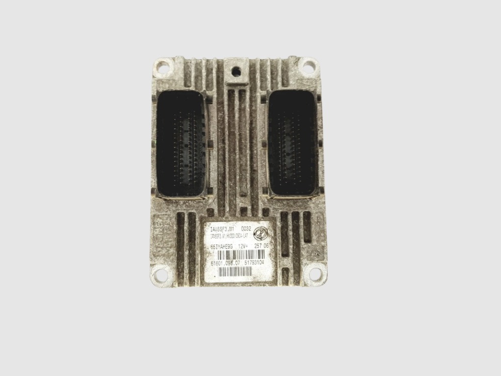 Calculator ECU 6160109807 Fiat Grande Punto 1.2 benzina an fab. 2005 - 2009