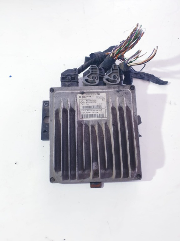 Calculator ECU, cod 8200513113, Dacia Logan