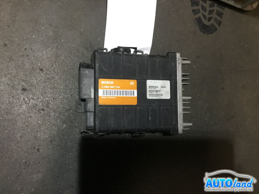 Calculator Ecu Motor 0280000724 Peugeot 106 II 1 1996