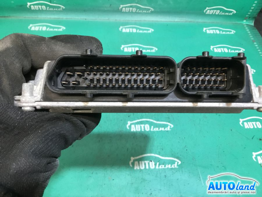 Calculator Ecu Motor 03d906023b Skoda FABIA 6Y2 1999