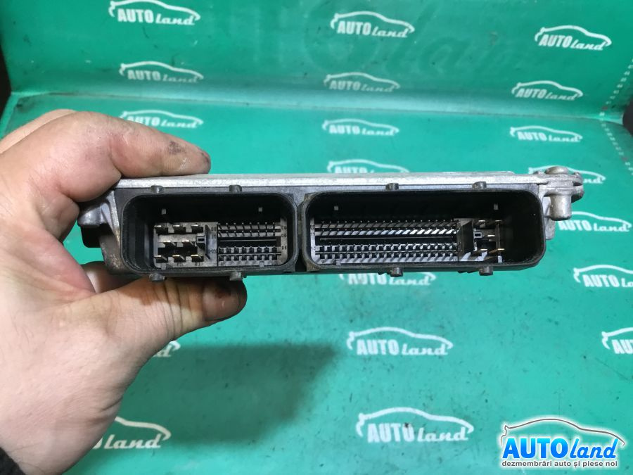 Calculator Ecu Motor 03e906033 Skoda FABIA 6Y2 1999