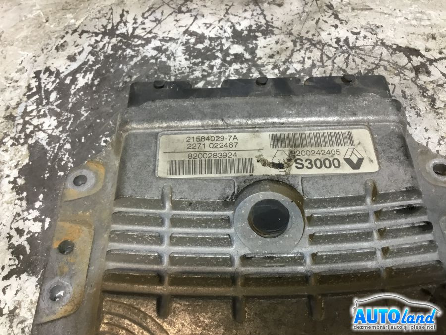 Calculator Ecu Motor 8200283924 Renault MEGANE I BA0/1 1996-2003