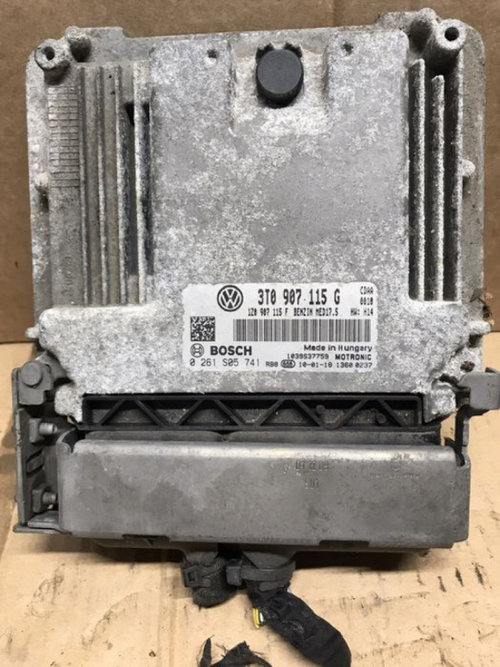 Calculator ECU Octavia 1.8TSI combi 2010 (3T0907115G)