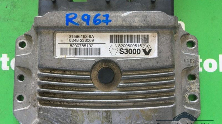 Calculator ecu Renault Megane II (2003-2008) 215861639A