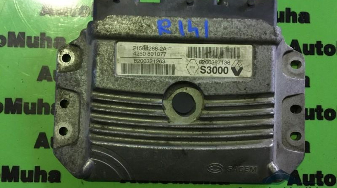 Calculator ecu Renault Scenic 2 (2003-2009) 215842882A