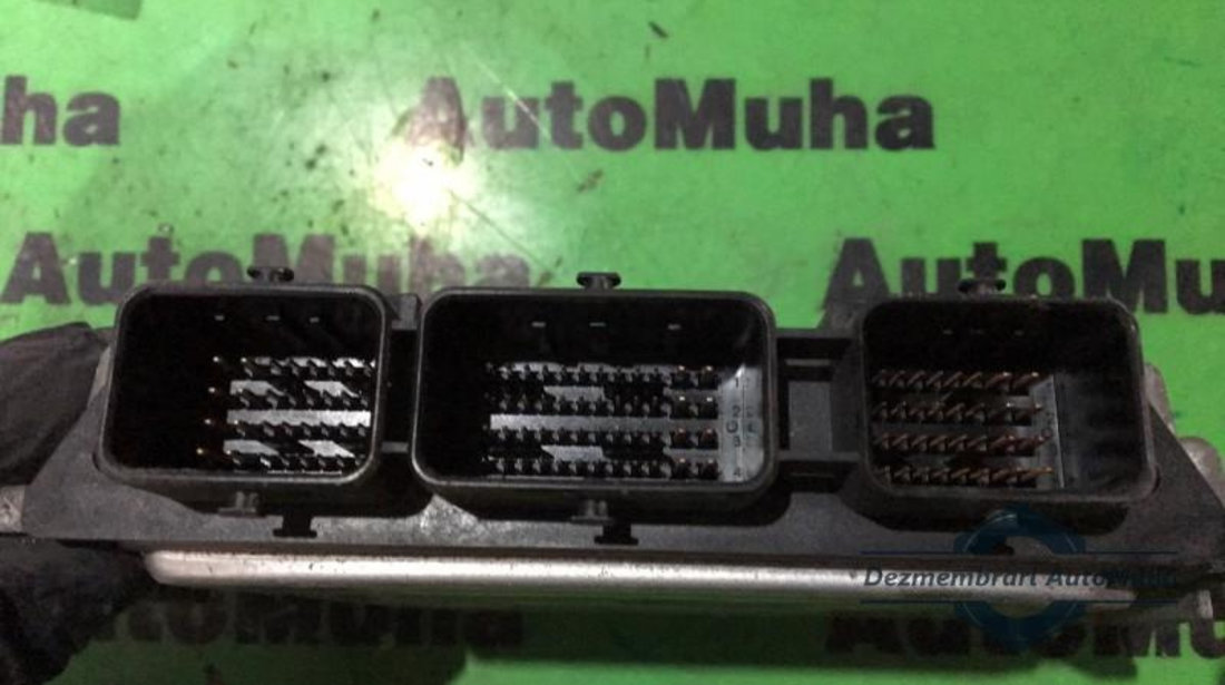 Calculator ecu Renault Trafic 2 (2001->) 0281011530