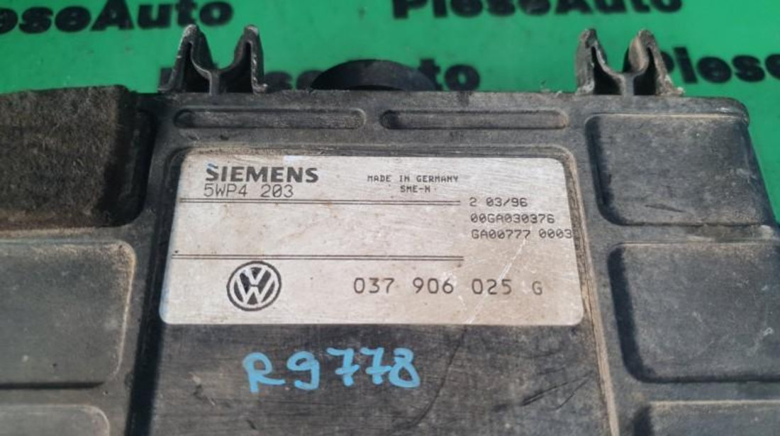 Calculator ecu Volkswagen Golf 3 (1991-1997) 037906025g