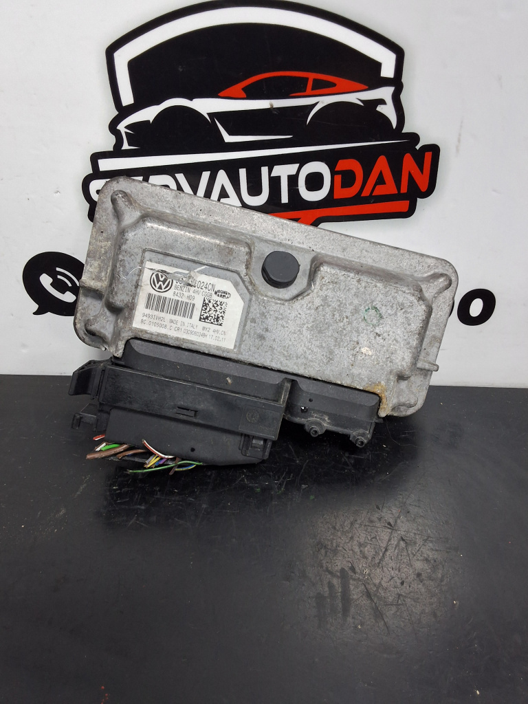 Calculator ECU Volkswagen Polo 4 facelift (2005-2009) 1.4 Benzina 2008, 03C906024BH / CR1