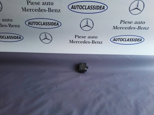 Calculator faruri Mercedes A2118209985