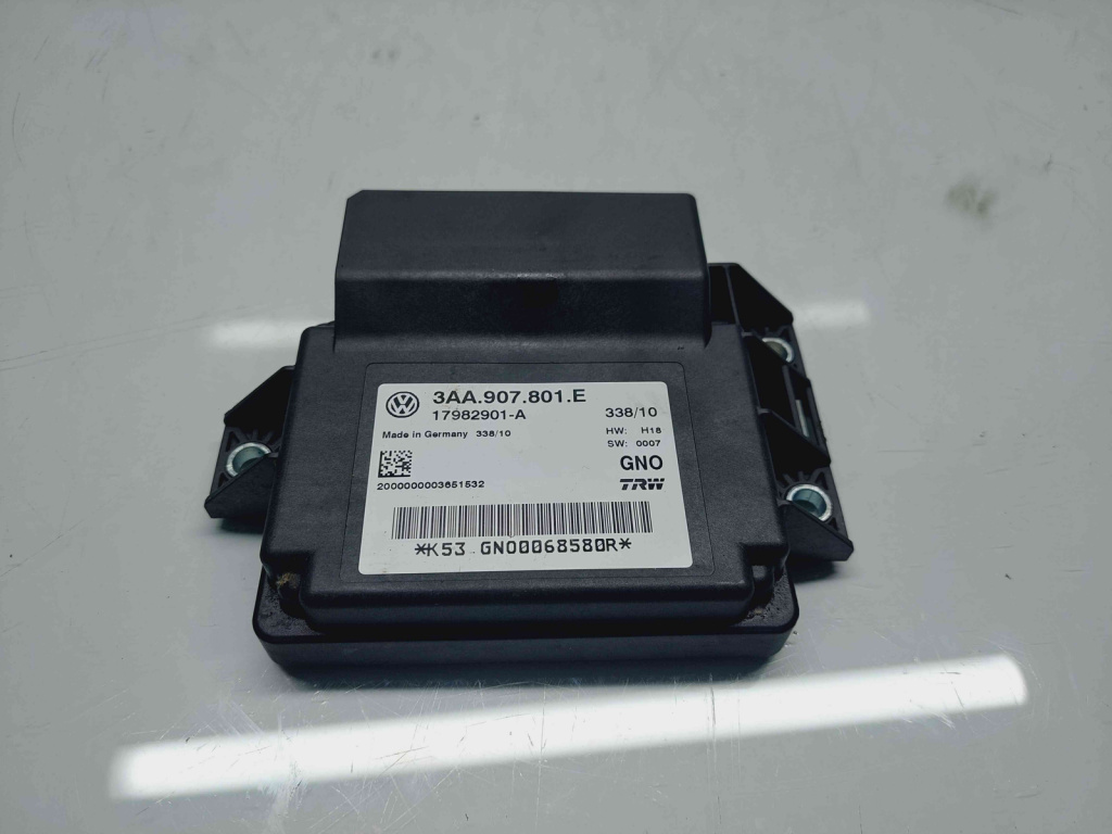 Calculator frana de mana Volkswagen Passat CC (357) [Fabr 2008-2012] 3AA907801E 2.0 TDI CFFB 103KW / 140CP 2.0 TDI CFFB 103KW / 140CP