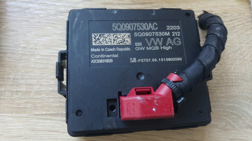 Calculator gateway vw passat b8 5q0907530ac