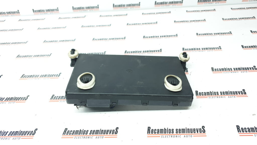 Calculator inchidere centralizata TEMIC MERCEDES-BENZ Class E 211 820 05 26 / 2118200526 / 356803211 820 05 26 / 2118200526 / 356803