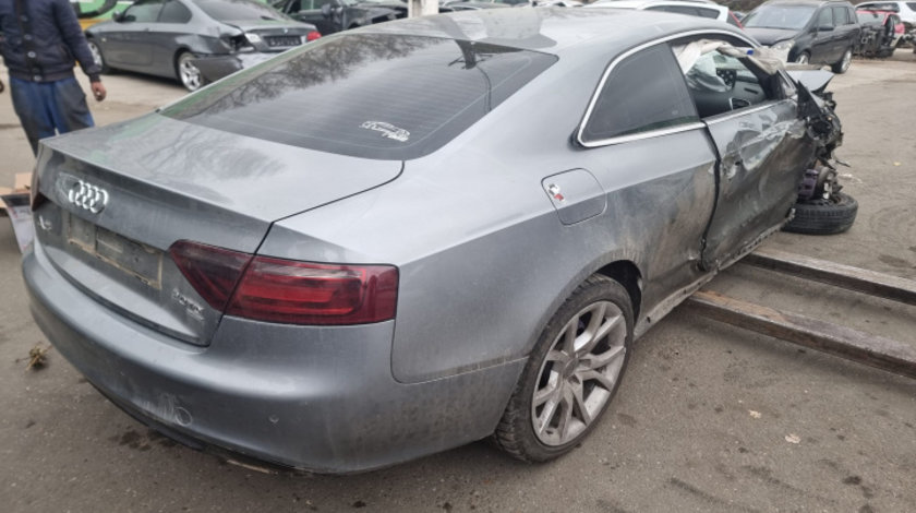 Calculator injectie Audi A5 2009 coupe 2.0 diesel