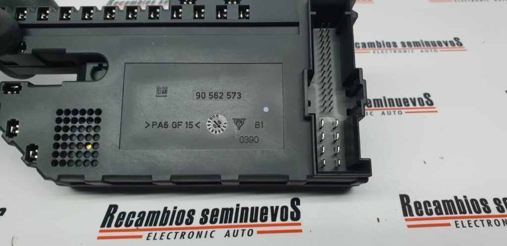 Calculator injectie GM OPEL ZAFIRA 90 562 573 / 9056257390 562 573 / 90562573