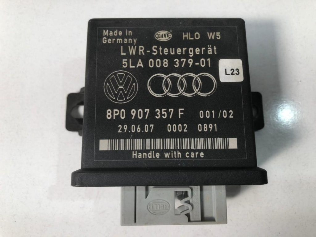 Calculator lumini 8p0907357f 8p0907357f Audi A3 8P/8PA [facelift] [2004 - 2008]