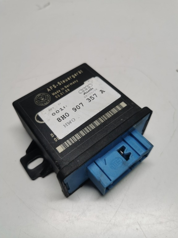 Calculator lumini Audi A4 B8 A5 modul faruri 8H0907357A