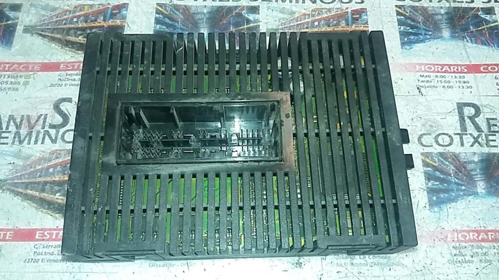 Calculator lumini BMW E66 037069063 / 6922663037069063 / 6922663