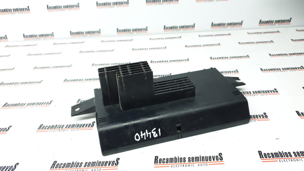 Calculator lumini BMW SERIE 7 8 352 225 / 8352225 / 0855200508 352 225 / 8352225 / 085520050