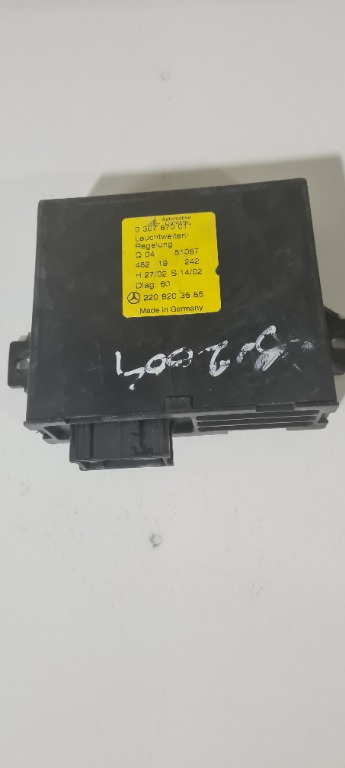 Calculator lumini Mercedes-Benz S-Class (1998-2005) [W220] 3.2 Motorina 2004, 2208203685