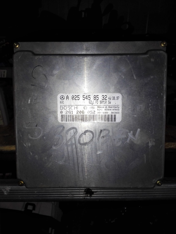 Calculator Mercedes S320 w220 oem A0255458532