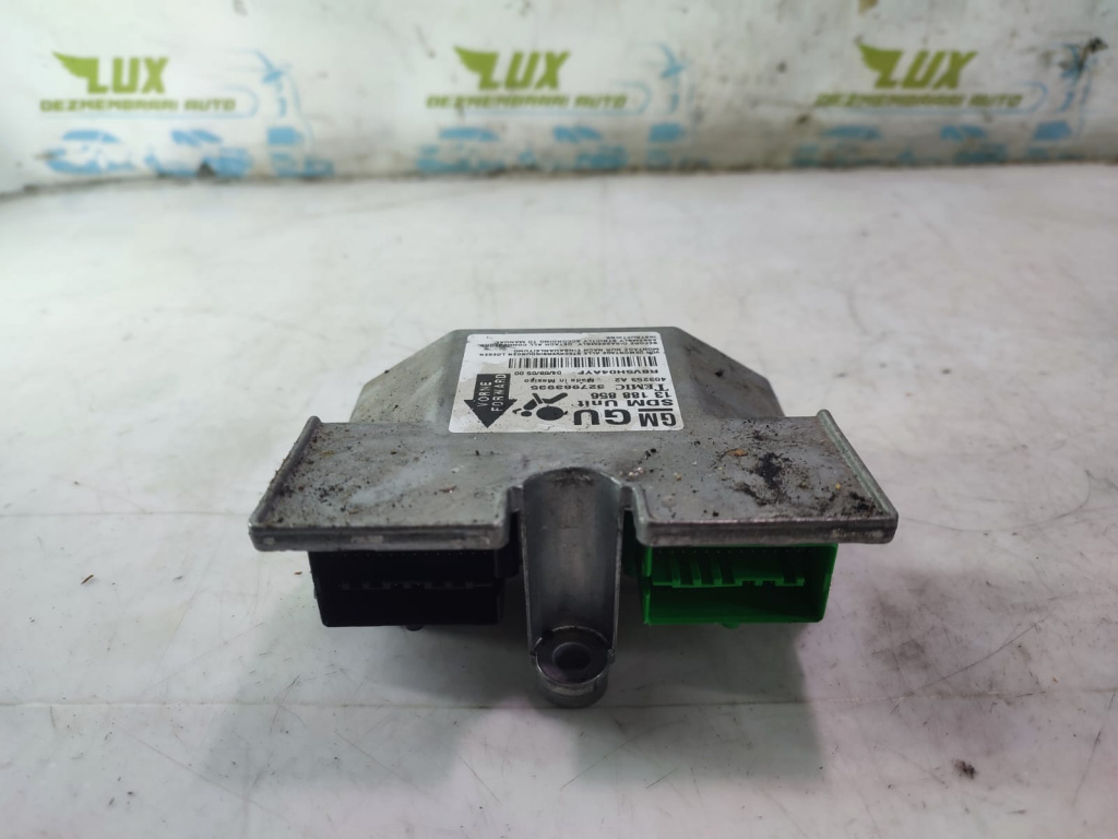 Calculator modul airbag 13188856 Opel Zafira B [2005 - 2010] 1.9 cdti Z19DTH