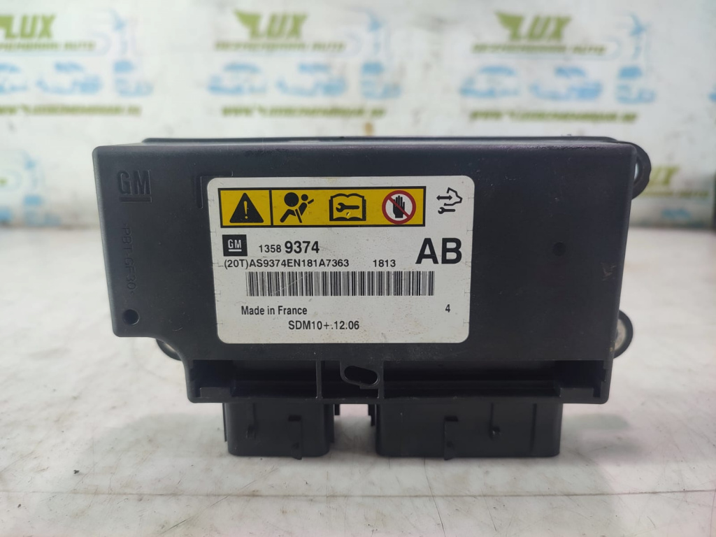 Calculator modul airbag 13589374 Opel Astra J [facelift] [2012 - 2018] 1.7 cdti A17DTS
