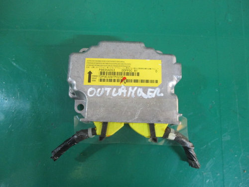 CALCULATOR / MODUL AIRBAG COD P8635A053 MITSUBISHI OUTLANDER II 4x4 FAB. 2006 - 2009 ⭐⭐⭐⭐⭐