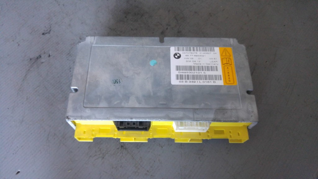 Calculator modul airbag unitate gateway bmw seria 7 e65 6577-6933021
