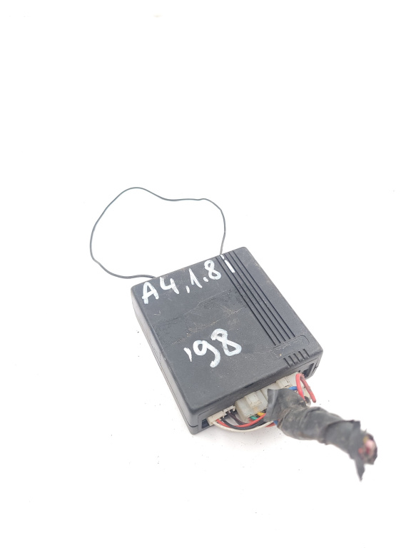 Calculator / Modul Audi A4 B5 (8D) 1994 - 2001 07Y03174
