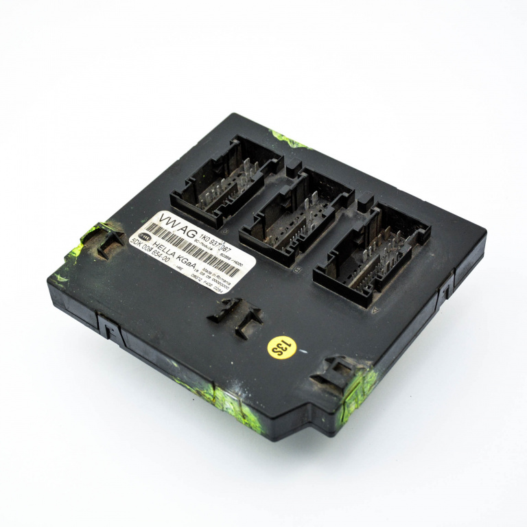 Calculator / Modul BCM Skoda OCTAVIA 2 (1Z) 2004 - 2013 Motorina 1K0937087