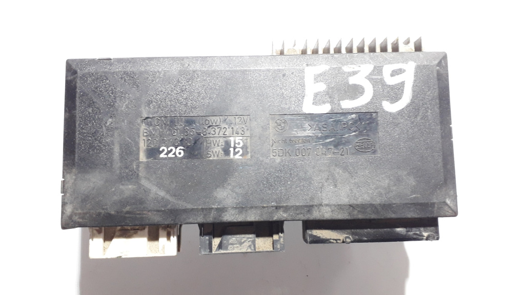 Calculator / Modul BMW 5 (E39) 1995 - 2004 8372143
