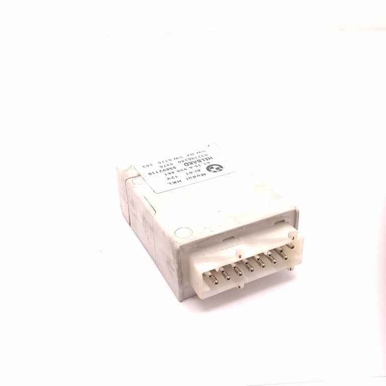 Calculator / Modul Bmw 7 (E65, E66, E67) 2001-2008 740 D M67 D39 (398D1) Motorina Portbagaj Electric 6939481, 61356939481, 61.35-6 939 481, 55892110, 032390240, 6125353 Helbako