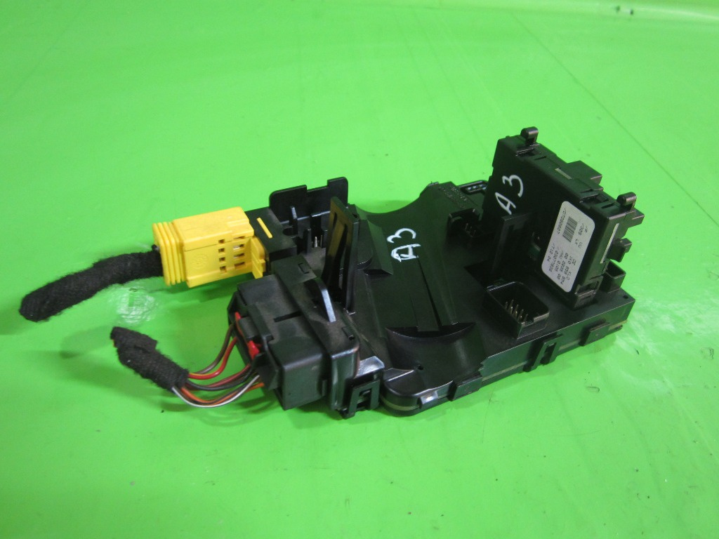 CALCULATOR / MODUL COLOANA DIRECTIE AUDI A3 8P FAB. 2003 - 2012 ⭐⭐⭐⭐⭐