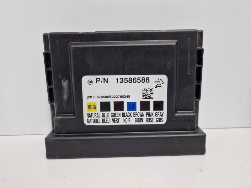 Calculator modul confort BCM Opel Astra J GTC 2012-2018 13586588