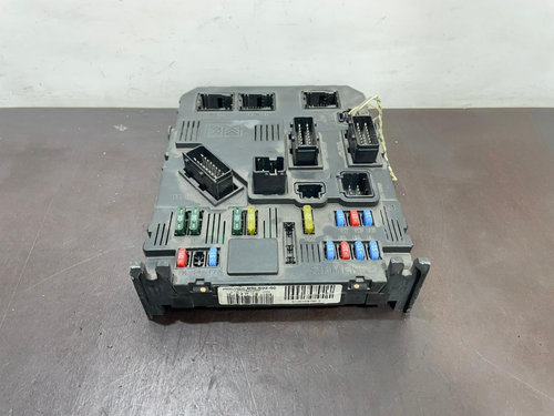 Calculator modul confort BSI Peugeot 407 cod 9655708380 an 2004-2010