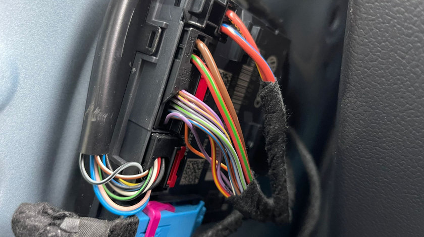 Calculator Modul Confort Confort de pe Usa Portiera Dreapta Fata Audi A4 B8 2008 - 2015 Cod 8K0959792D [C1865]