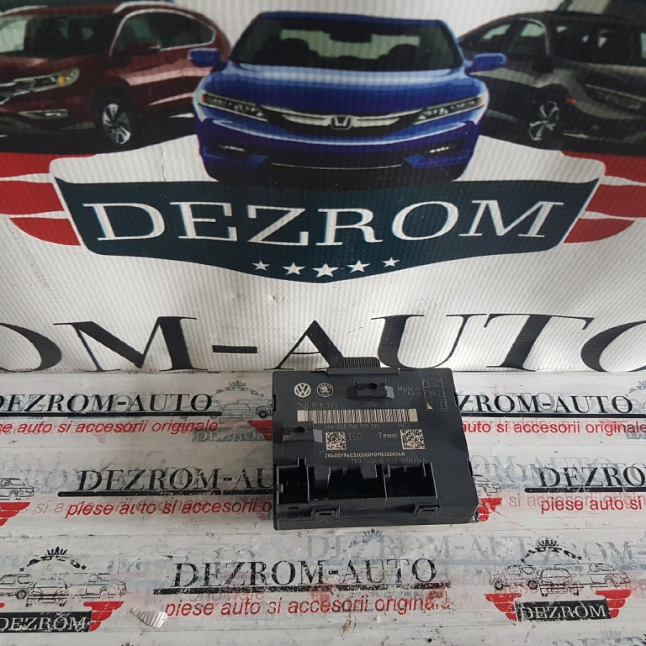 Calculator / Modul confort usa stanga spate Skoda Yeti 7n0959795