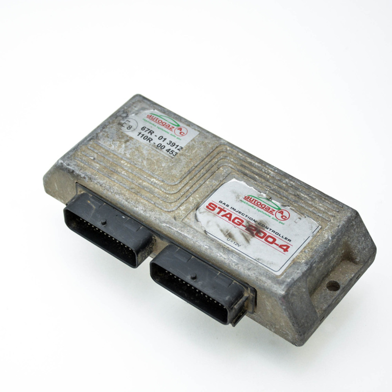 Calculator / Modul Dacia LOGAN (LS) 2004 - 2012 67R013912, 110R00453