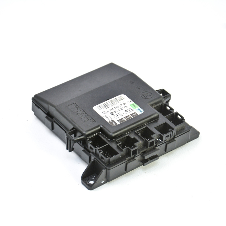 Calculator / Modul Fata,stanga,usa / Portiera Mercedes-Benz ML / M-CLASS (W164) 2005 - 2011 A1648207726, A 164 820 77 26, 164 820 77 26, 1648207726, 05072205, 05 0722 05
