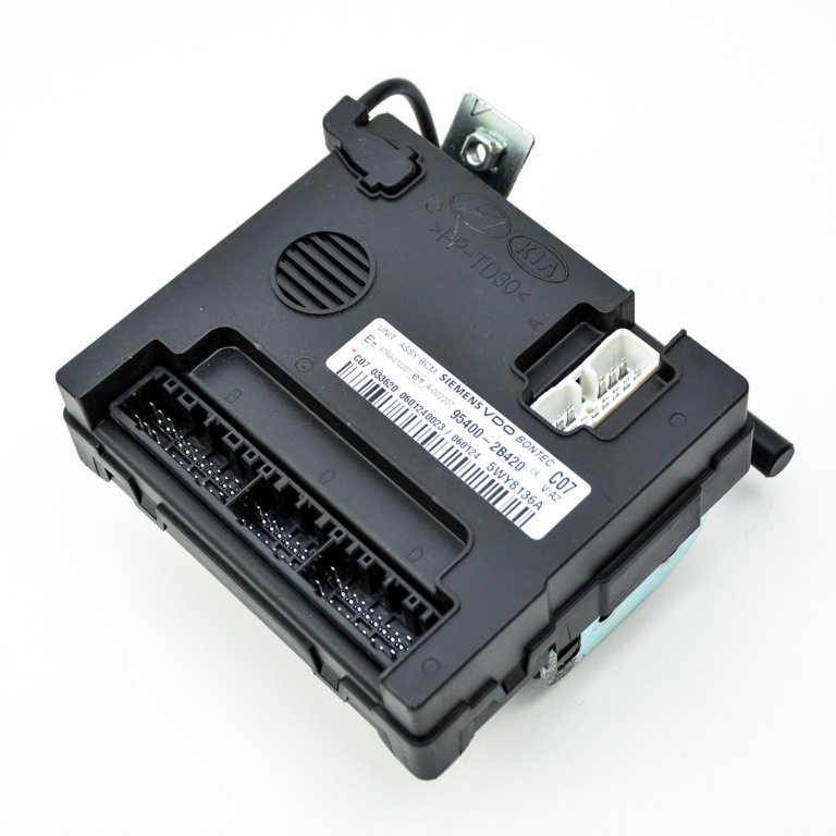 Calculator / Modul Hyundai Santa Fe 2 (Cm) 2005 > 2.2 Crdi 4X4 Motorina Bcm 95400-2B420, 954002B420 Siemens Vdo